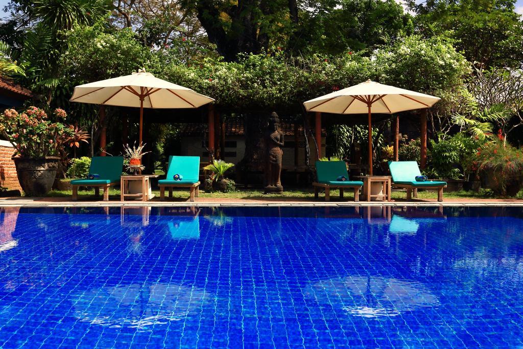 Laghawa Beach Hotel Sanur Esterno foto